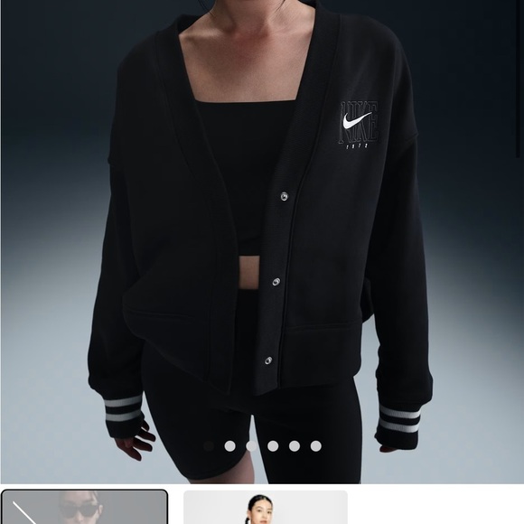 Nike Women's Black Blazer Jacket - Picture 2 of 2